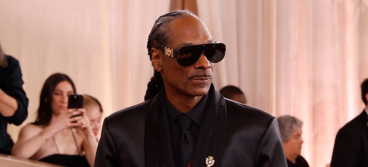 Snoop Dogg, en los Globos de Oro 2026.