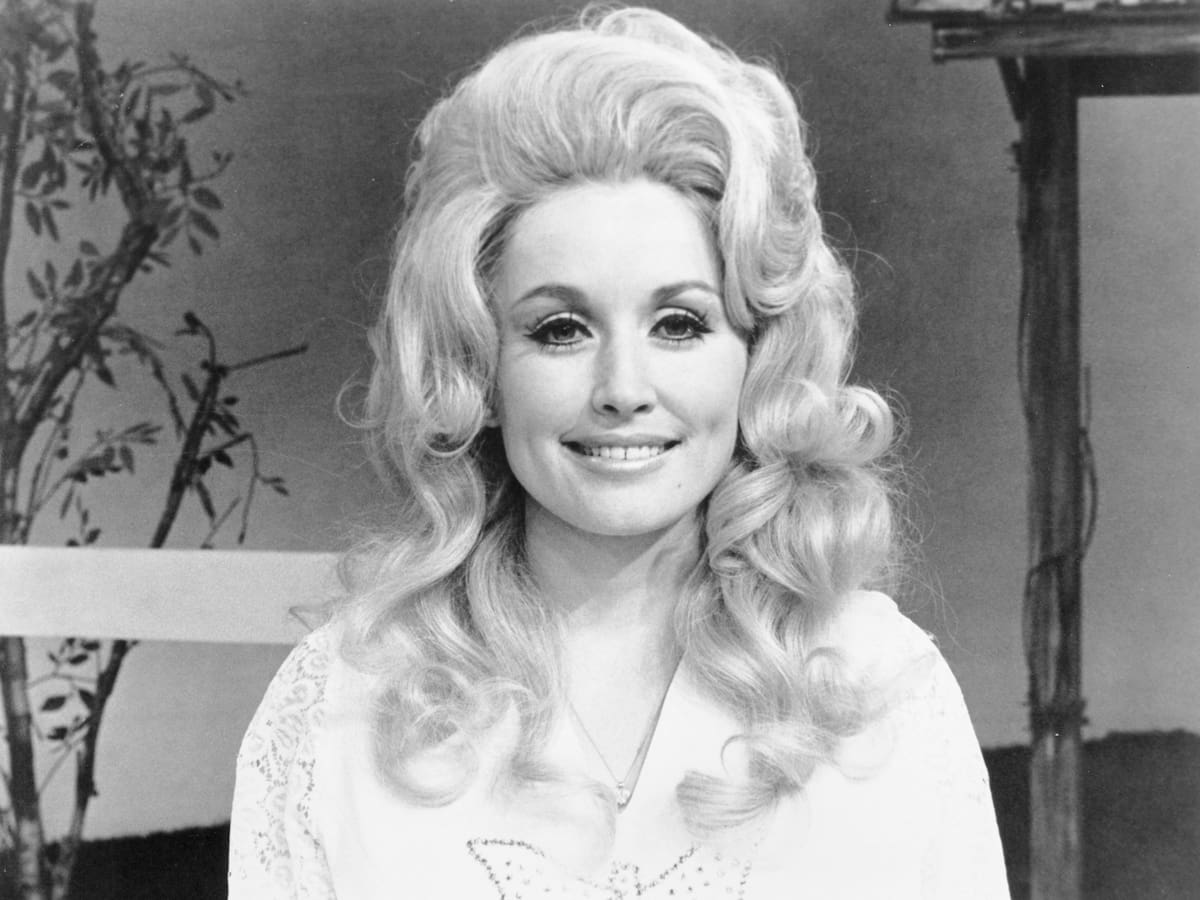Así ha sido el funeral de Dolly Parton, que ya descansa junto a su marido