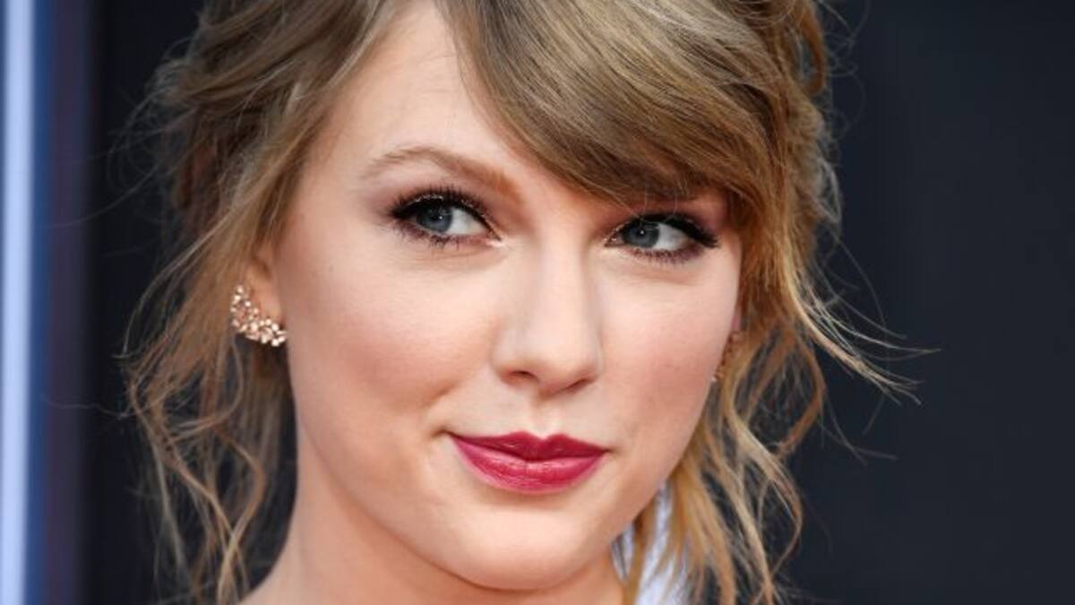Taylor Swift, otra que apuesta por cambio de look para su próximo vídeo