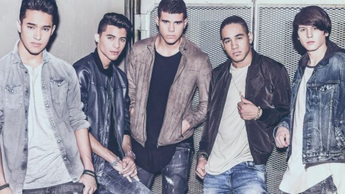 ¡CNCO sigue en el Puesto 1!