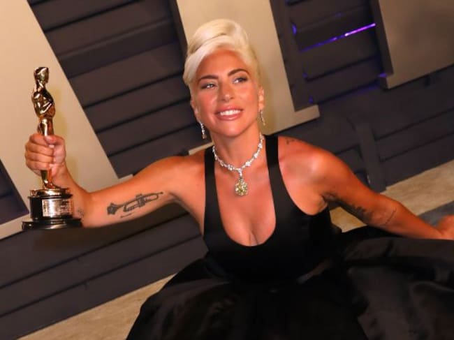 Lady Gaga, tras recibir el Óscar. / Foto:Tony Barson/FilmMagic