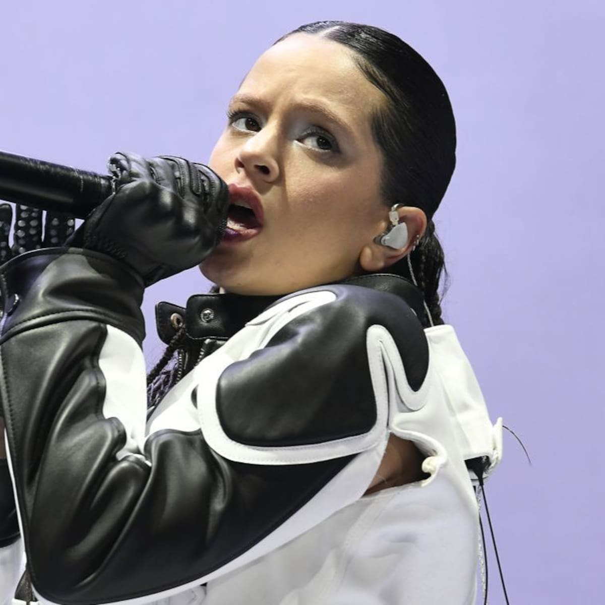 El gesto de Rosalía con una seguidora que se desmayó en su concierto en Lisboa