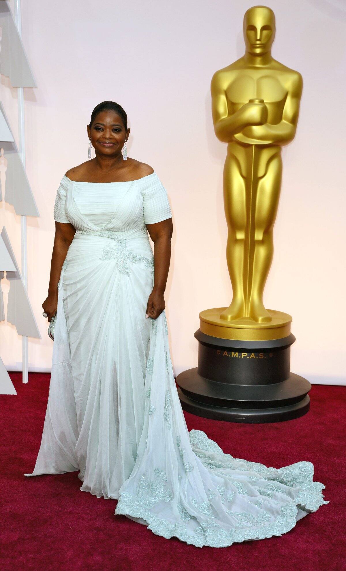 tambiÈn apostÛ por el blanco. Definitivamente fue el color de la noche de los ”scar.Foto : EFE/EPA/MIKE NELSON