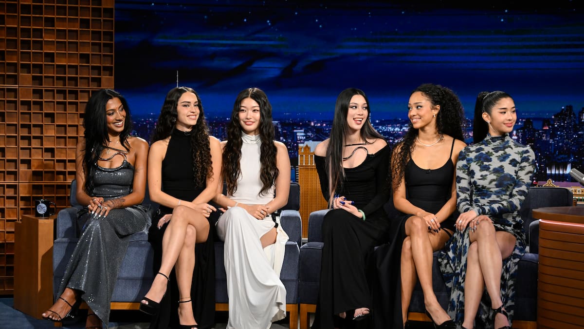 KATSEYE confiesa lo que sintió al ver a Miley Cyrus en persona y habla (por fin) de su nueva música