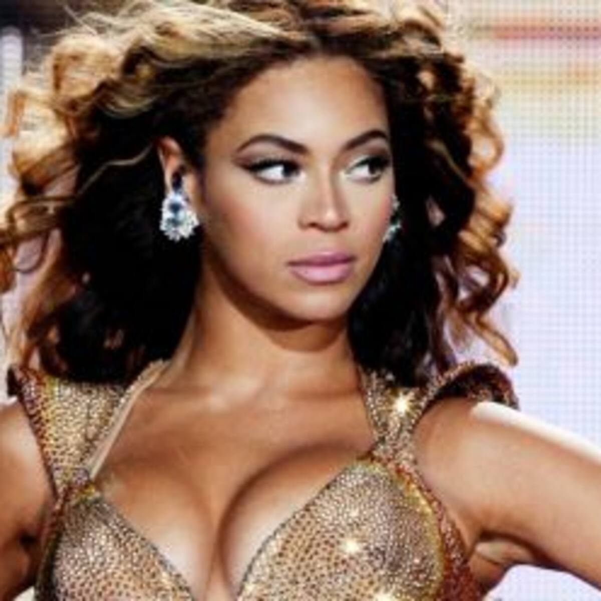 ¿Beyoncé hace apología al dinero?