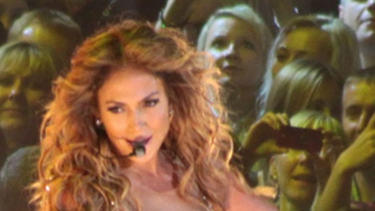 Jennifer Lopez mostró su figura