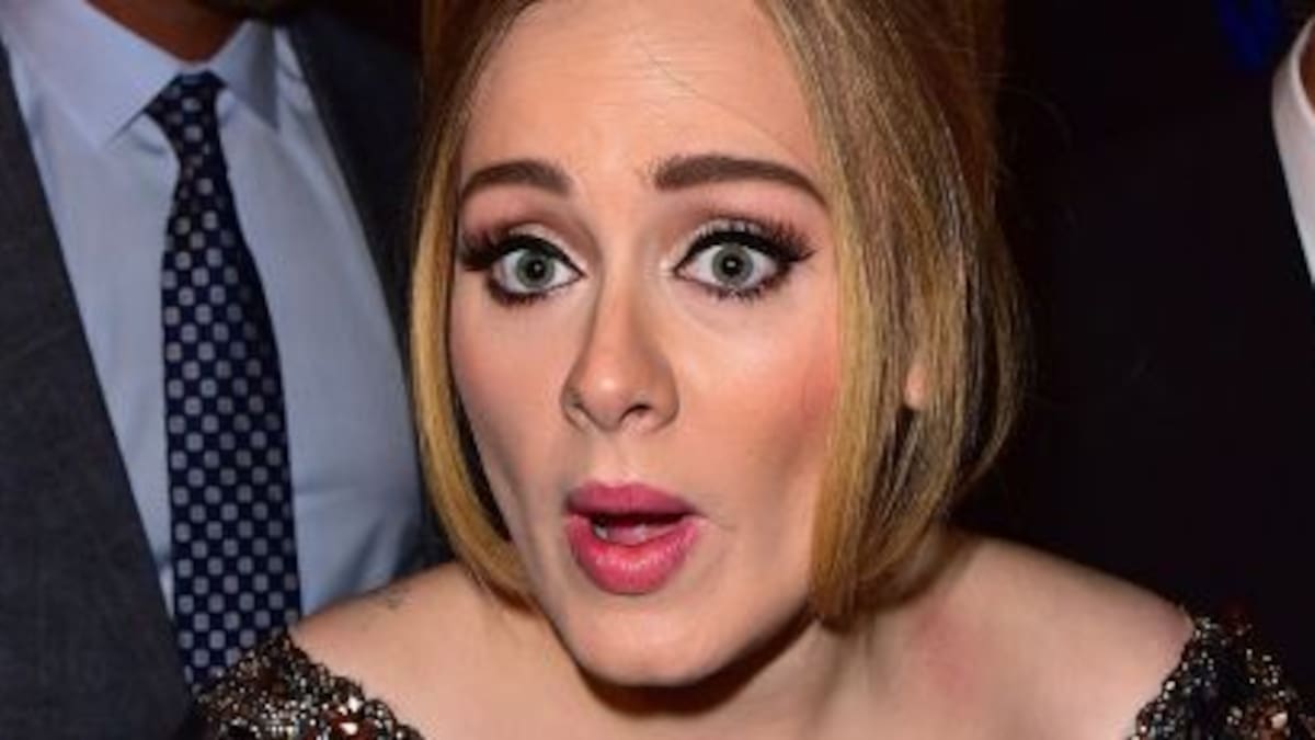 Adele no la pasó bien y se le nota en la cara