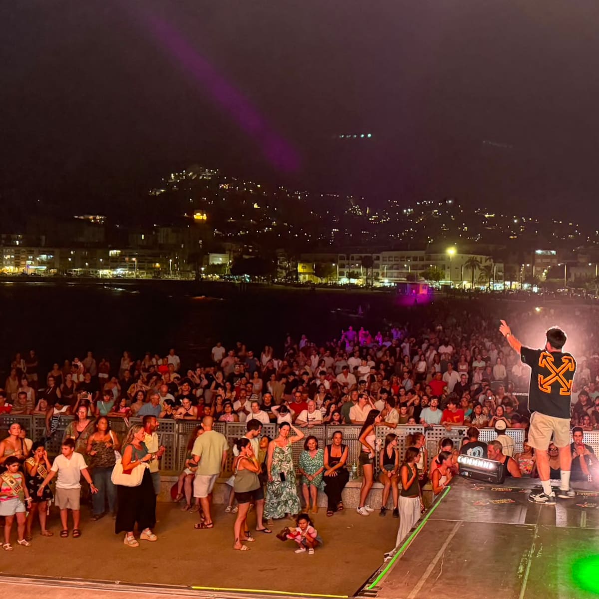 Ni el calor ni el viento frenan a LOS40 Summer Live: así se vivió el fin de semana en Alcoy, Mislata y Peñíscola