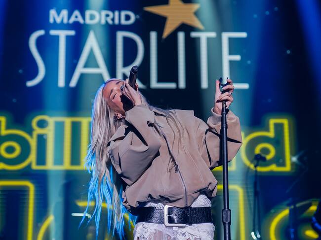 Ana Mena interpretó 'Quiero decirte', 'Música Ligera' o 'Lárgate' en directo.