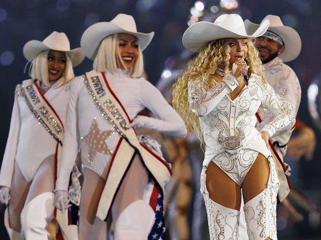 Beyoncé agradece a Paui McCartney haber compuesto 'Blackbird', una de las mejores canciones jamás creadas y que forma parte de 'Cowboy Carter'.