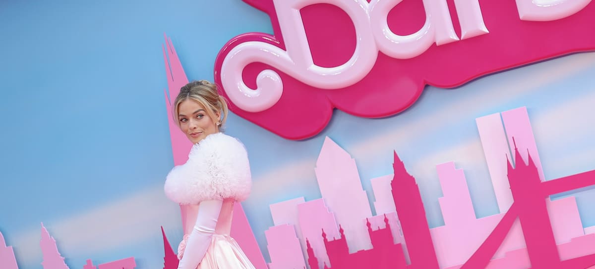 Margot Robbie en la premiere de Barbie en Londres
