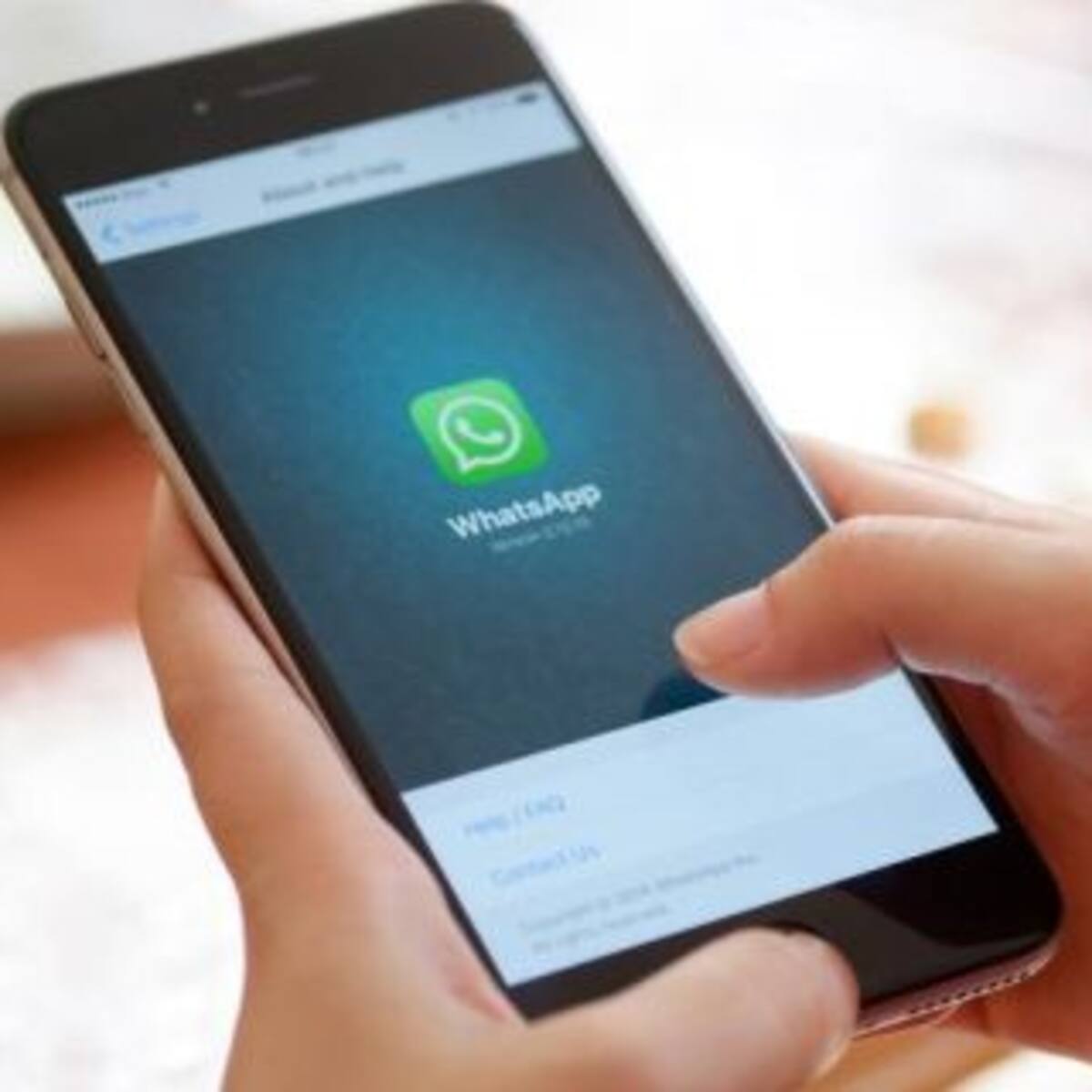 WhatsApp confirmó que en 2020 incluirá publicidad