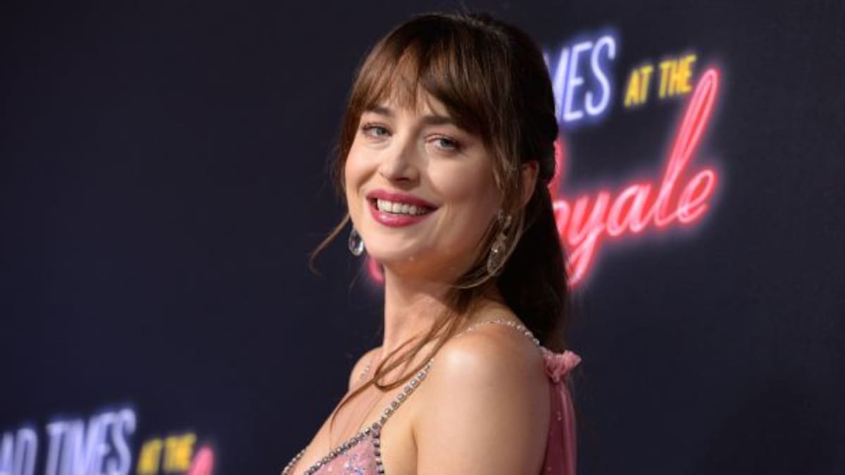 ¿Por qué Dakota Johnson publicó su número de teléfono?