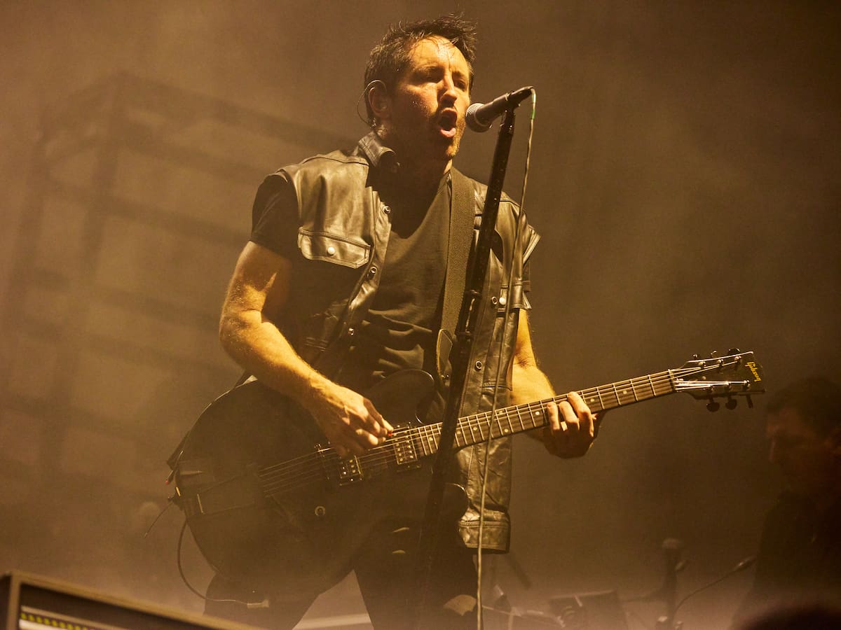 David Gilmour cumple 80 años: el guitarrista que enseñó a Pink Floyd a respirar