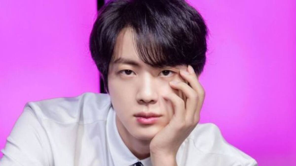 Se revelaron las primeras imágenes de Jin de BTS en el servicio militar