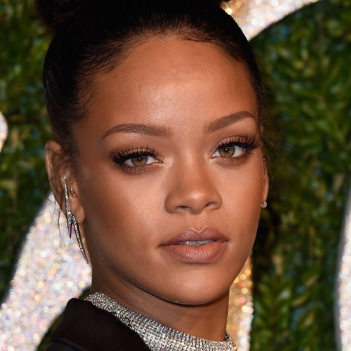 El vídeo más sexy y provocativo de Rihanna