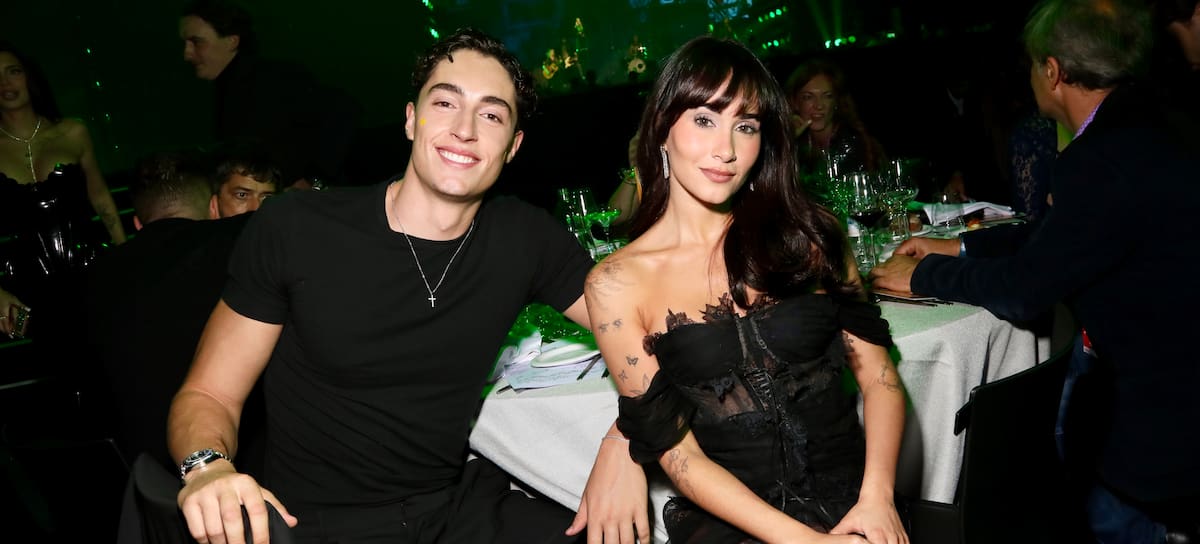 ¡La pareja del momento! El creador de contenido acompañó a la artista en la noche más especial del año.