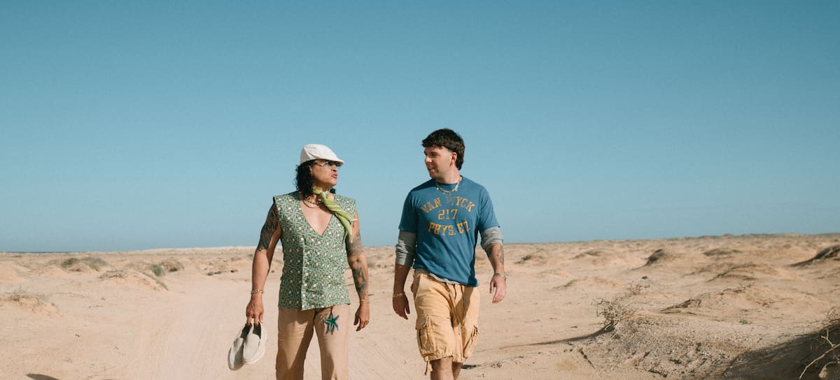 Quevedo y Elvis Crespo en la grabación de 'La Graciosa'