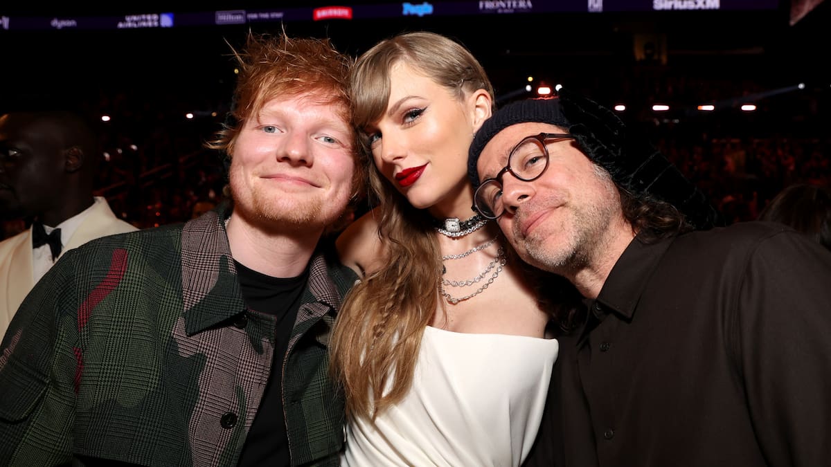 ¿Quién es Aaron Dessner, el productor detrás de estrellas como Taylor Swift y Gracie Abrams?