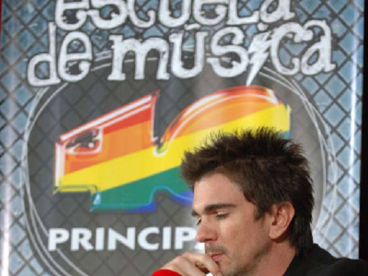 Juanes abrió la Escuela de Musica de Los 40 Principales