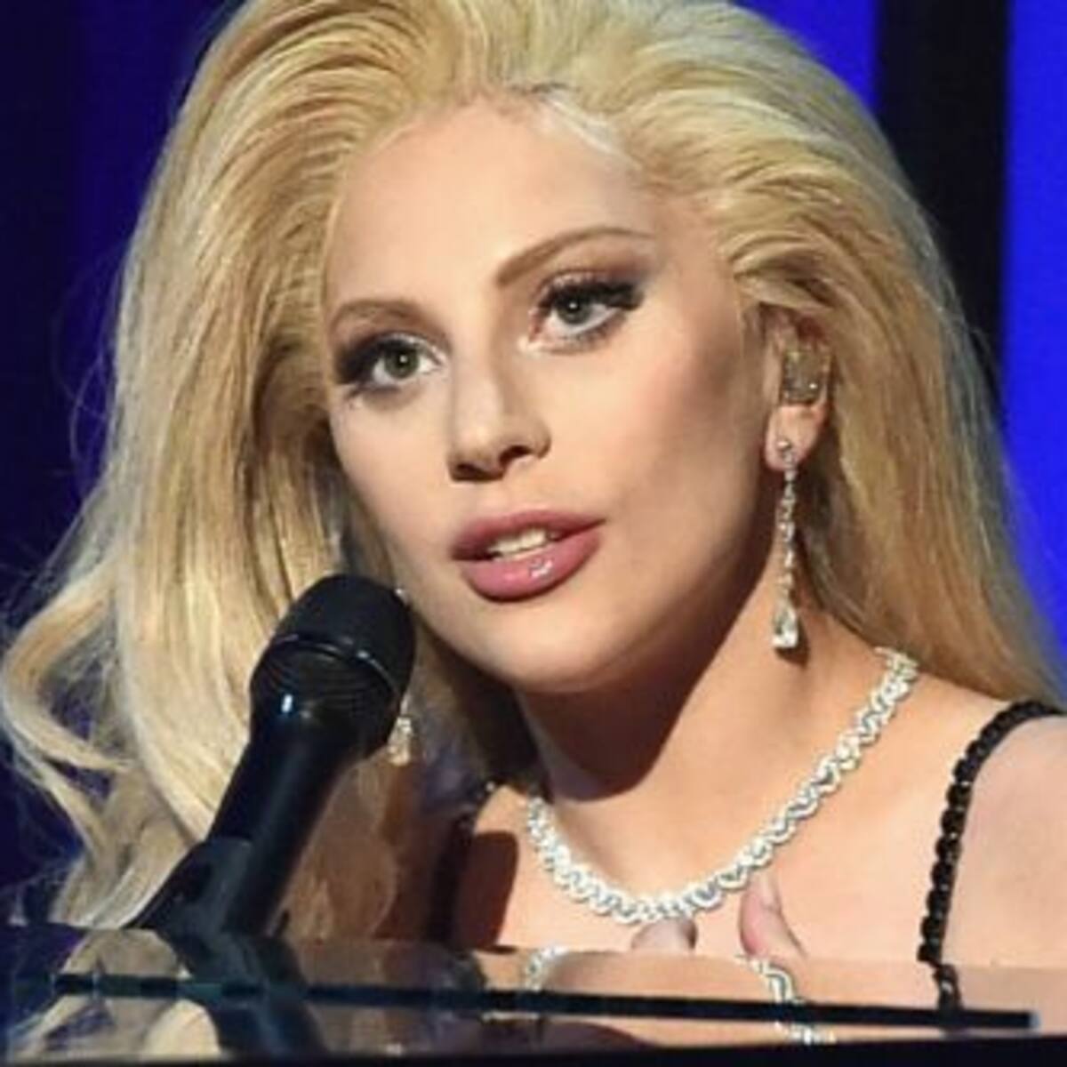 Lady Gaga Emocionó a todos en los Oscars