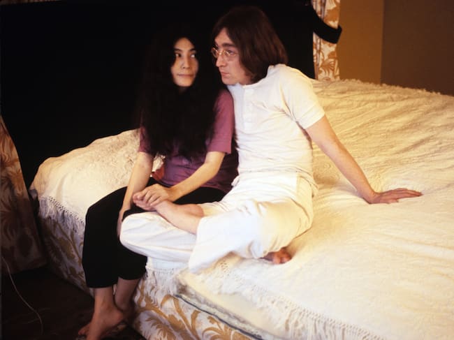 Yoko Ono y John Lennon en 1968