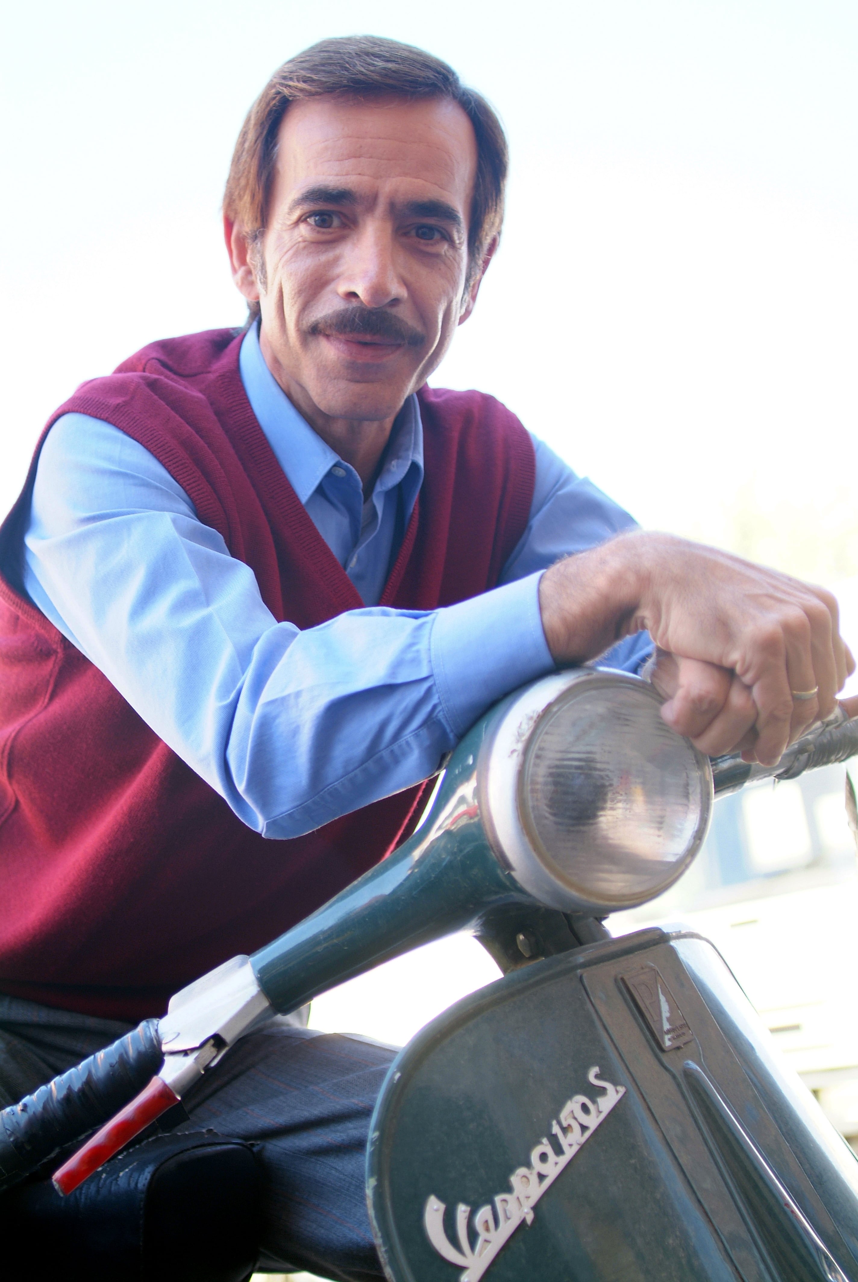 Imanol Arias en una foto promocional de las primeras temporadas de Cuéntame