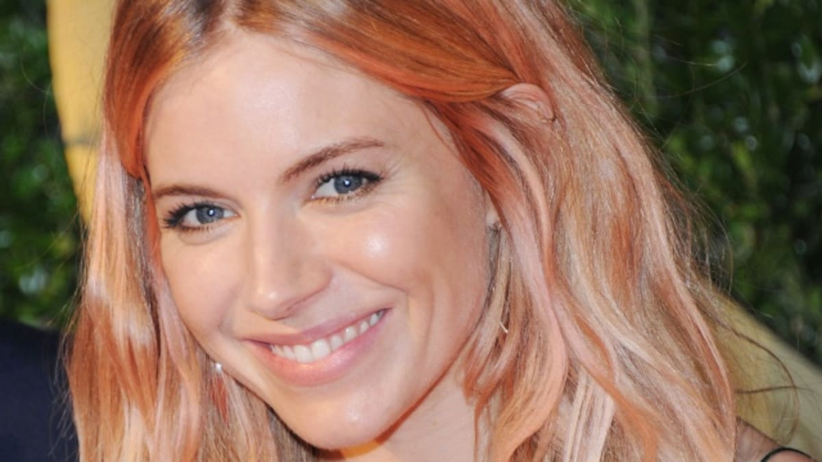 El color de pelo de esta temporada es el rosa