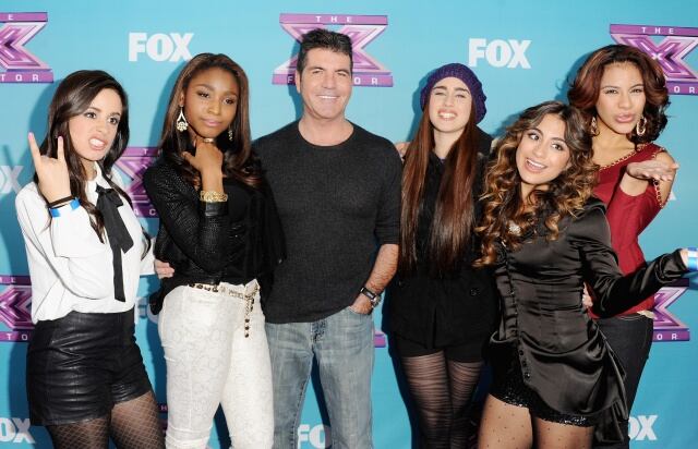 Simon Cowell con las Fifth Harmony