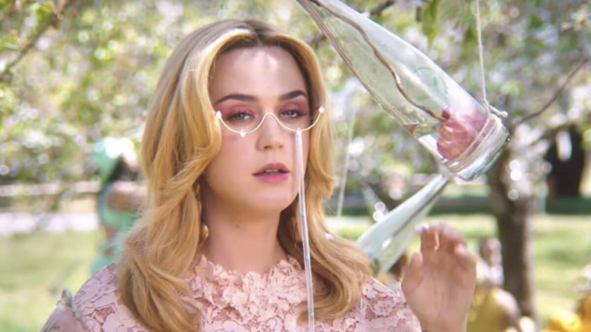 Katy Perry regresa con "Never Really Over"