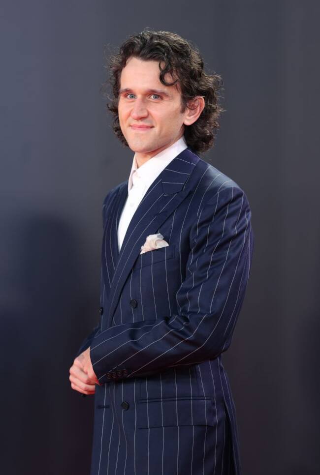 Harry Melling en la premiere de "The Tragedy Of Macbeth"