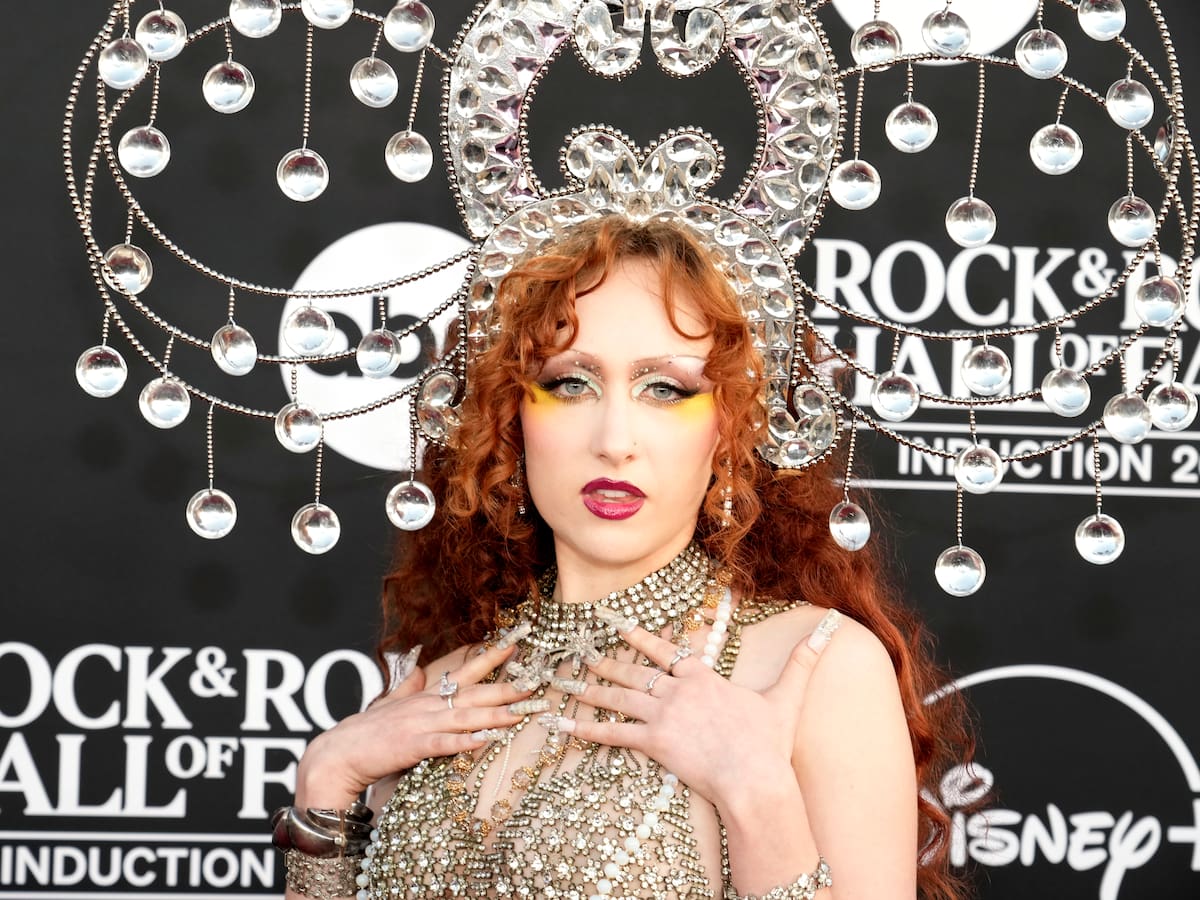 Todas las claves de la polémica entre Chappell Roan y la familia de un famoso futbolista brasileño