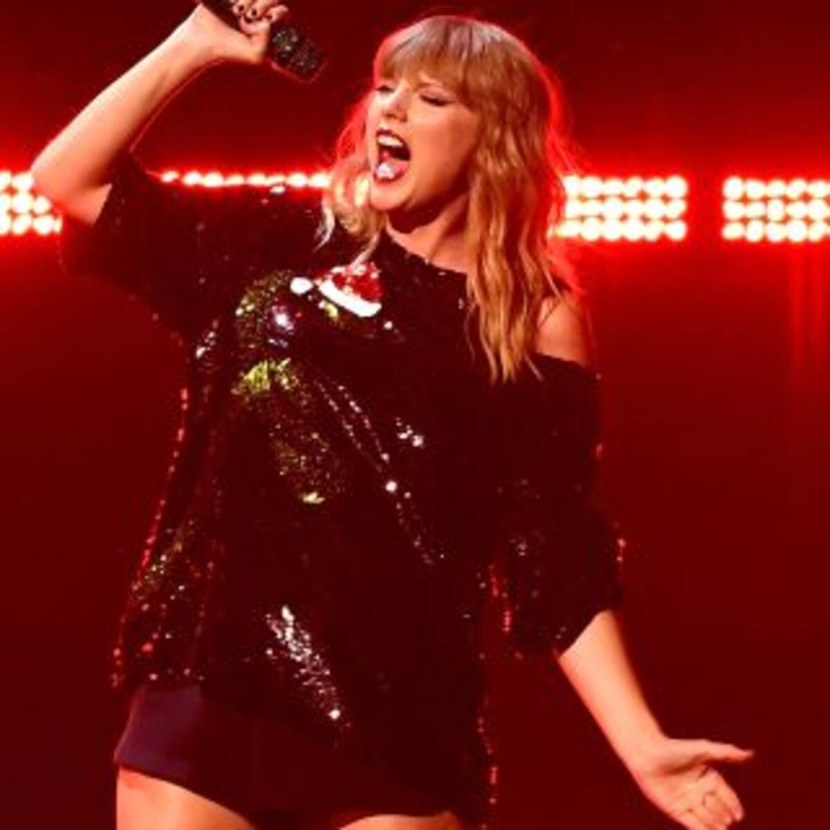 El terrible accidente de Taylor Swift sobre el escenario