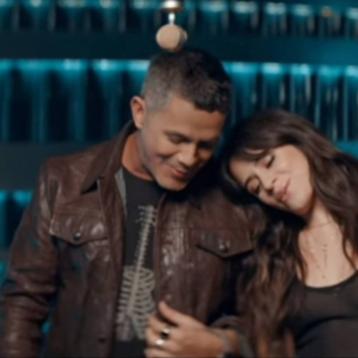 Alejandro Sanz se une a Camila Cabello en Mi Persona Favorita