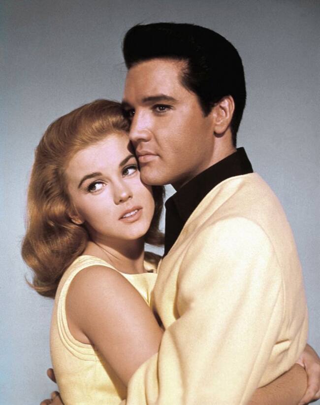 Elvis Presley y Ann-Margret en las fotos promocionales de la película