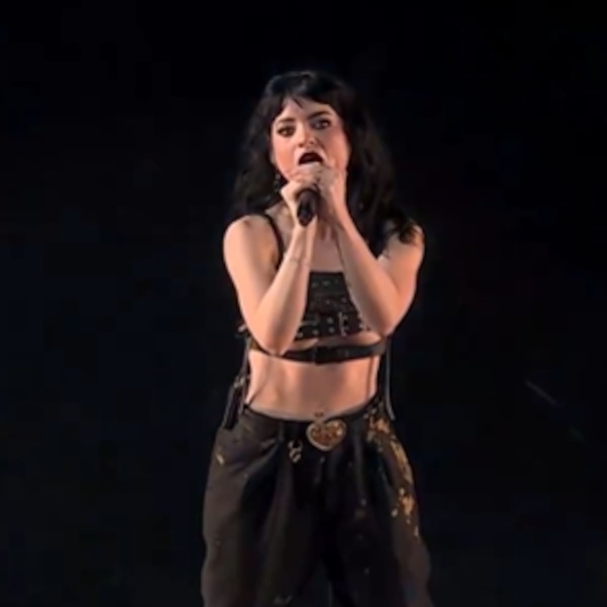 Letra y significado de la canción ‘El amor te da miedo’ de Kitai, concursante del Benidorm Fest 2026