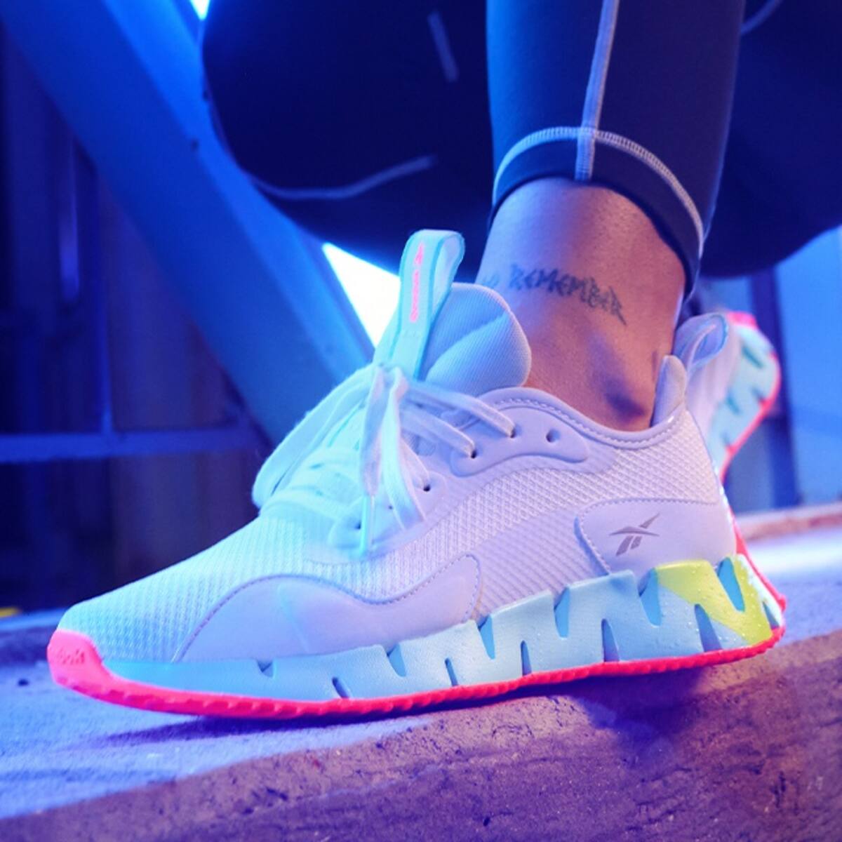 Reebok Une El Estilo Urbano y Futurista Con Su Nueva Colección ZIG DYNAMICA