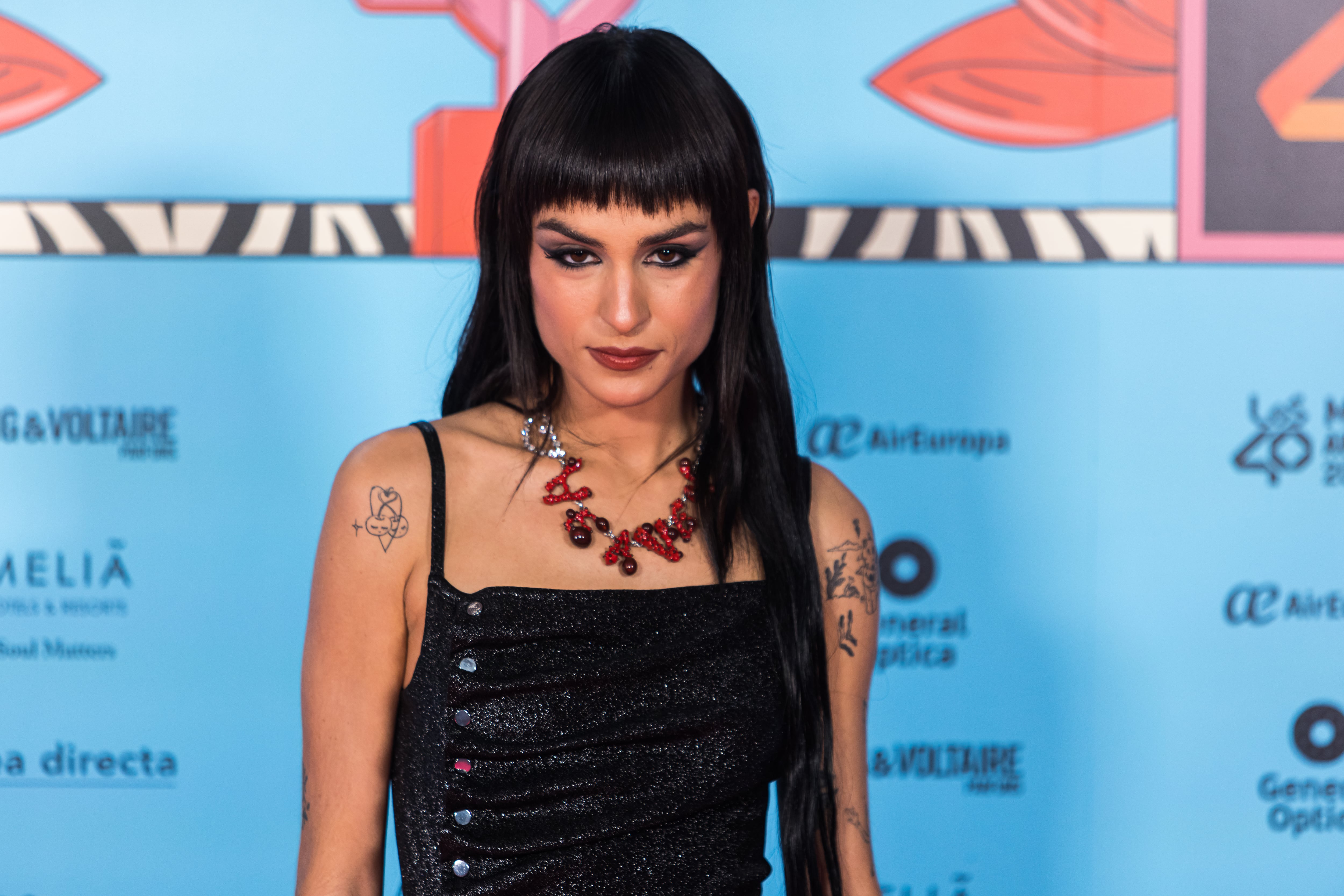 Natalia Lacunza en la alfombra roja de LOS40 Music Awards 2022.