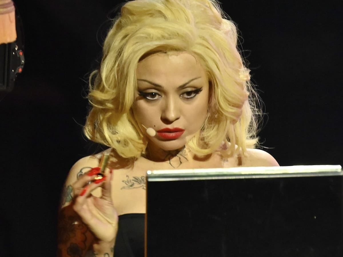 Mon Laferte triunfa en Viña del Mar incluso antes de su concierto: Reconocimientos, actuación con Juanes y muchas emociones