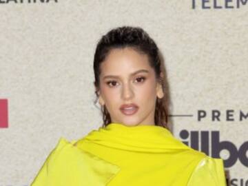 El beso más esperado de Rosalía y Rauw Alejandro podría haber terminado en multa