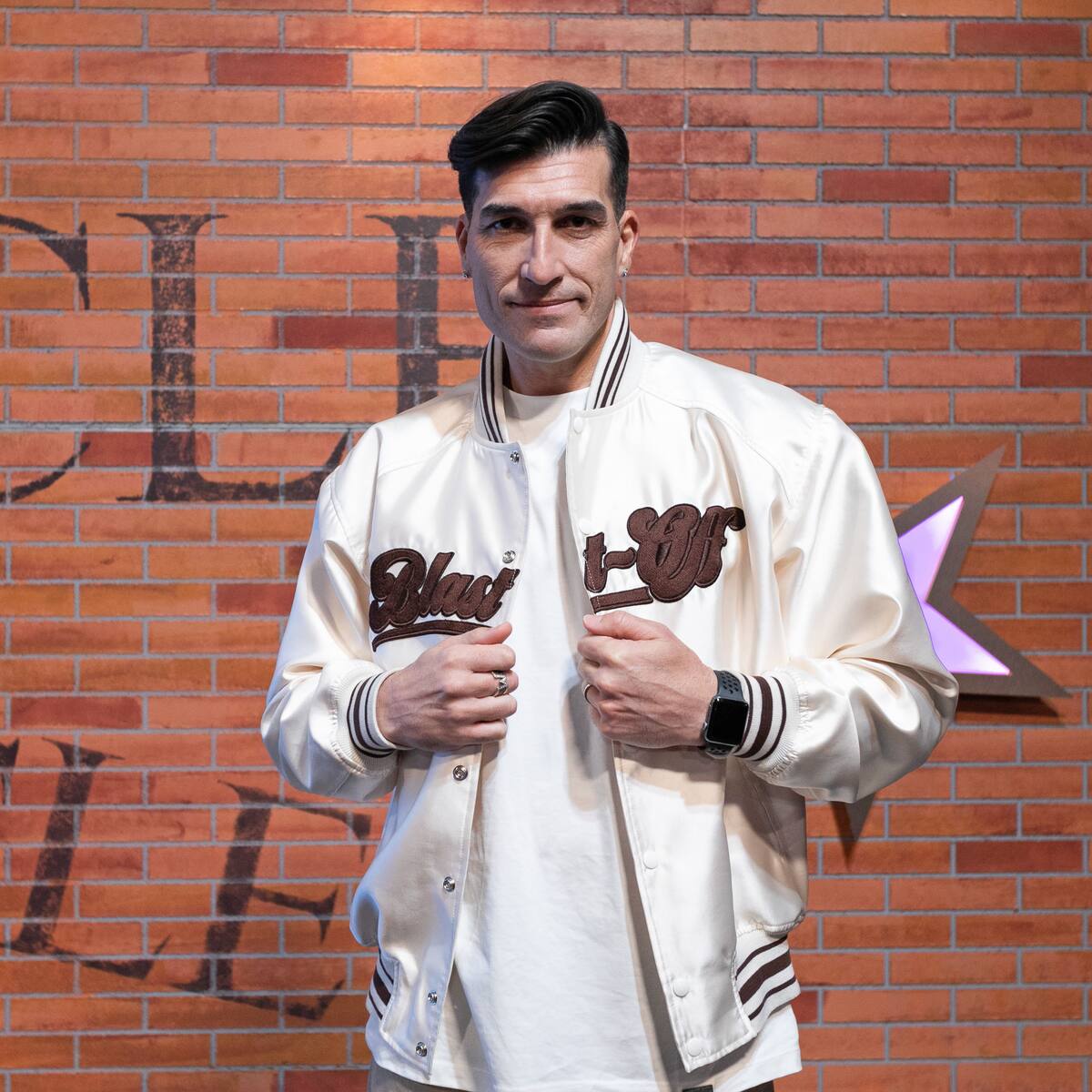 Quién es José Manuel Pinto, el exfutbolista del Barça que ahora concursa en 'Bailando con las estrellas'