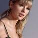 Taylor Swift le da una sorpresa a sus fans con Red (Taylors version)