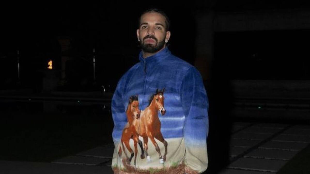 A Drake se le inundó su mansión