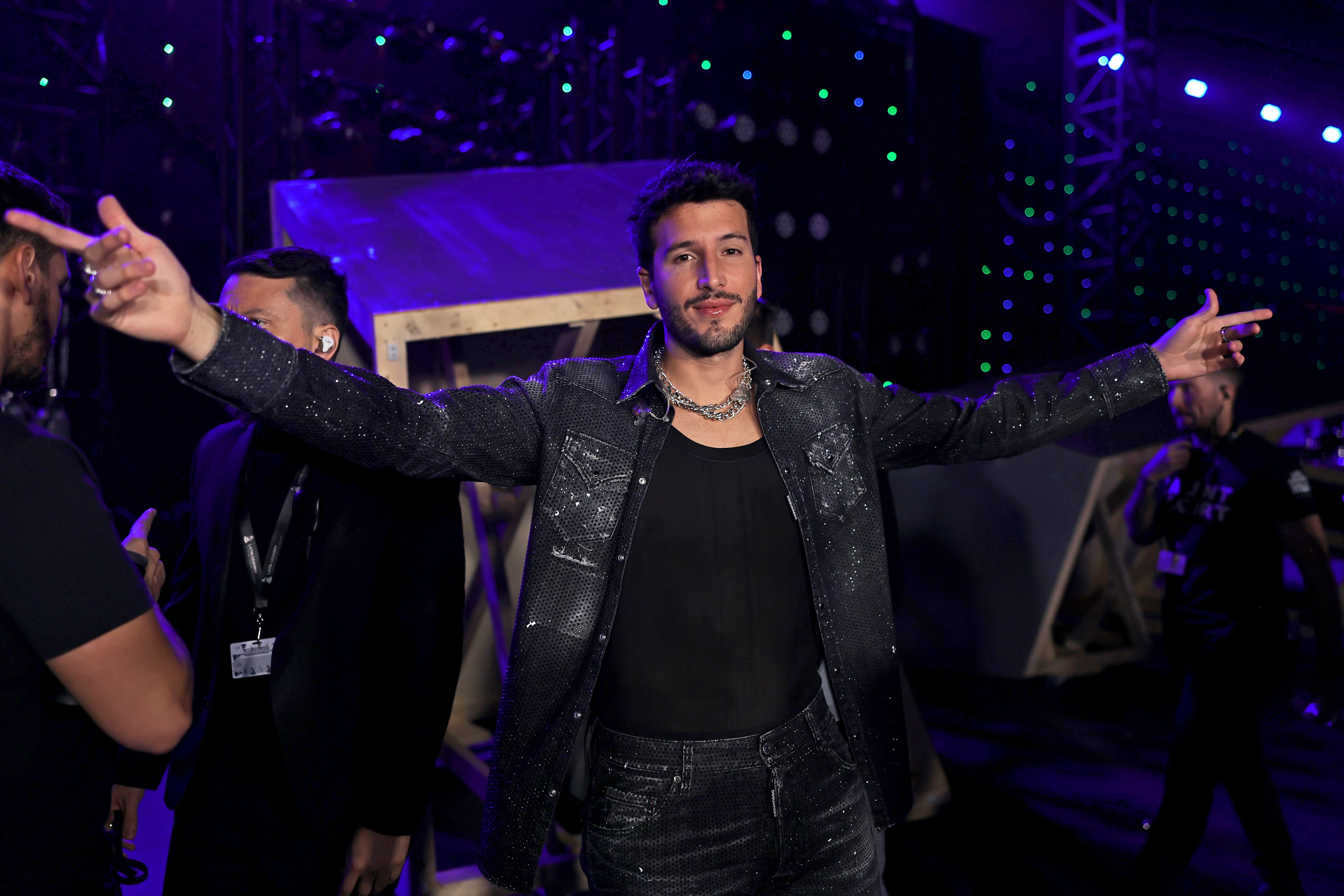 Sebastián Yatra en los Latin Grammy.
