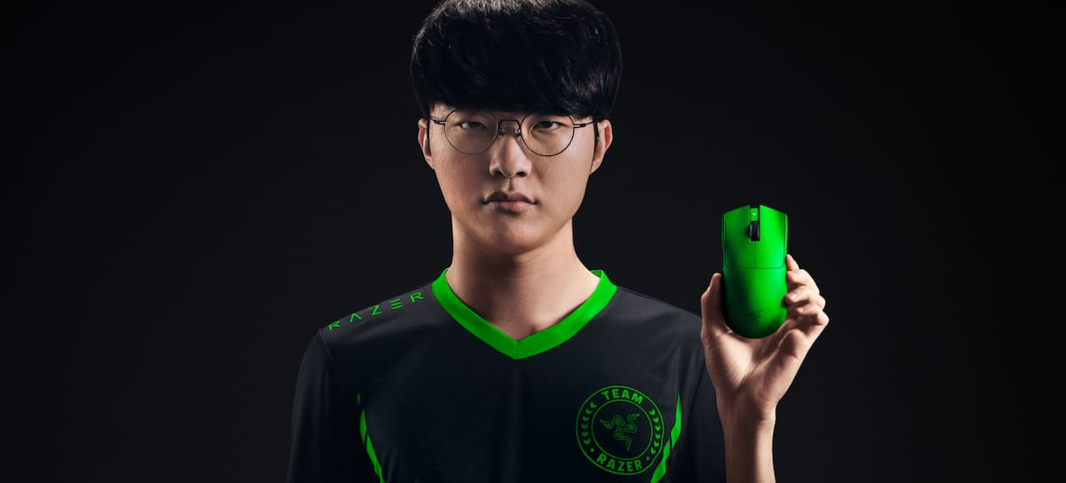 Razer Viper v4 Pro eSports Green
