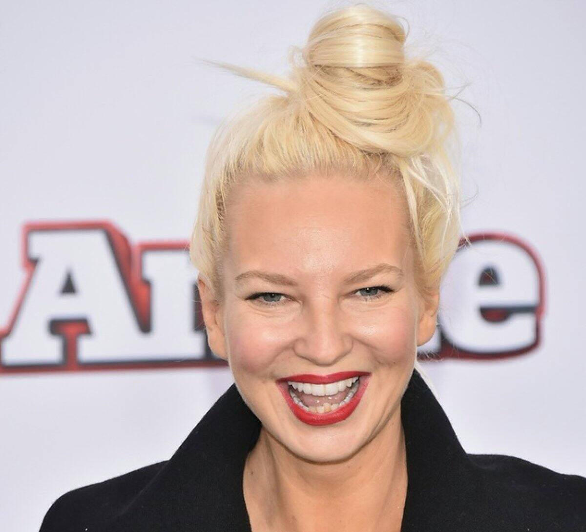 Sia tiene 41, increíble!