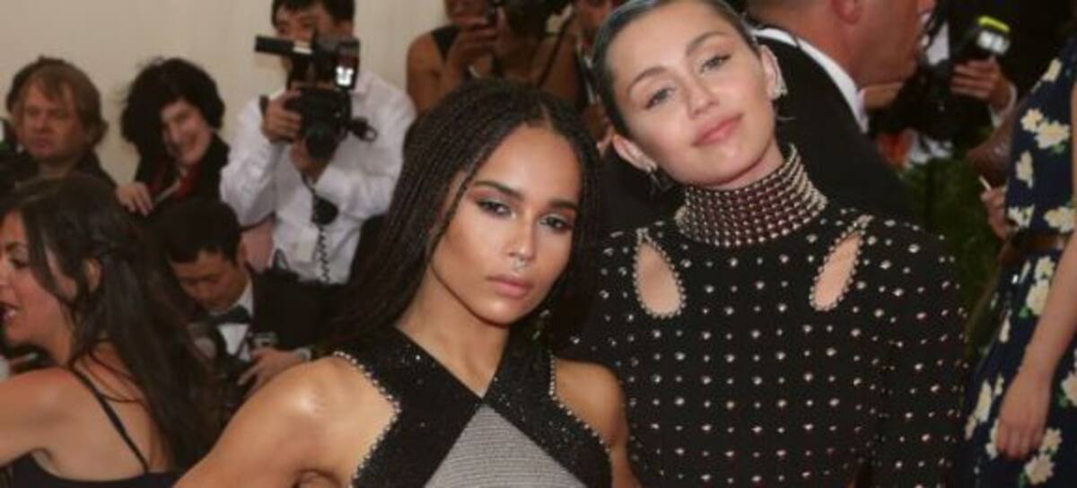 Miley Cyrus colaboró con Zoë Kravitz