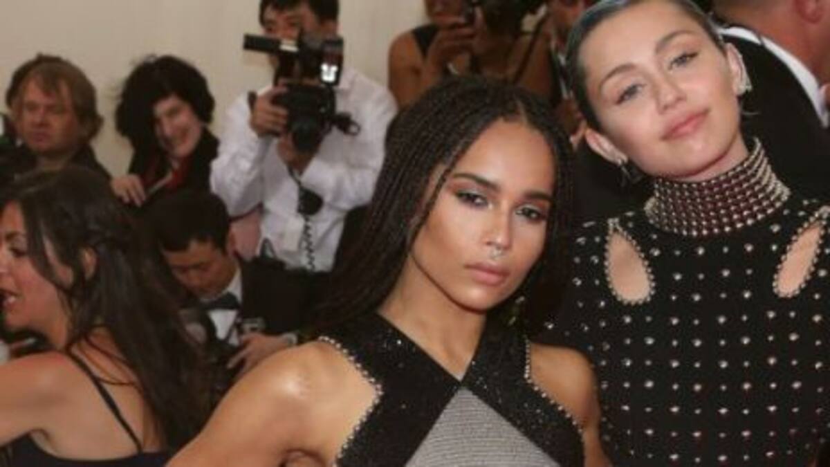 Miley Cyrus y la hija de Lenny Kravitz lanzan canción juntas