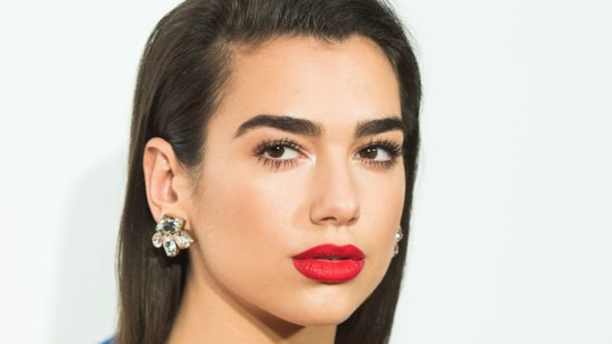 Dua Lipa se muestra sin maquillaje y sorprende a sus fans