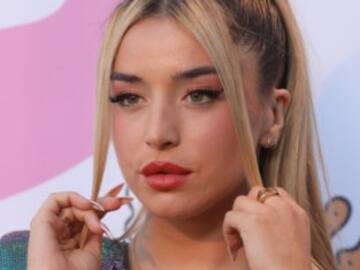 Lola Índigo y las referencias pop de ‘Spinelli’